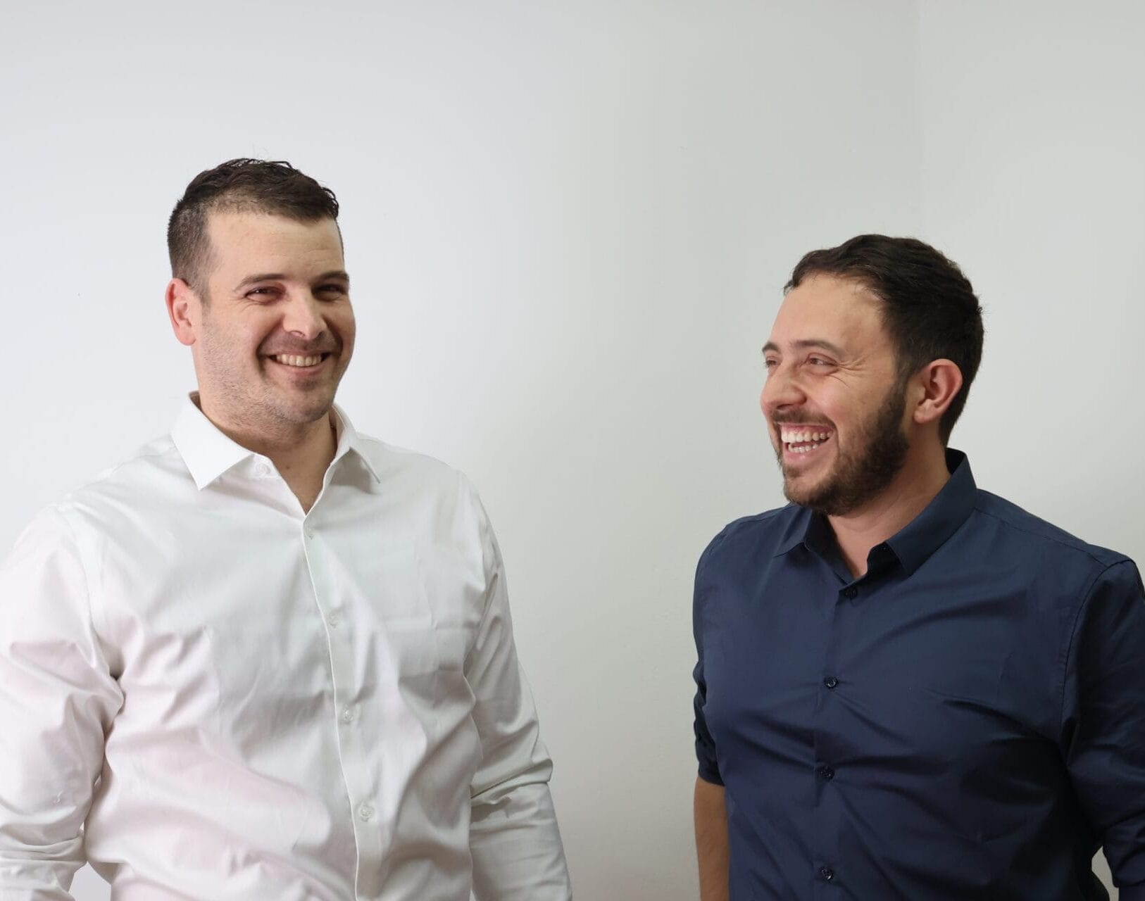 מייסדי אתיקה פיננסים, גיא ונדיב